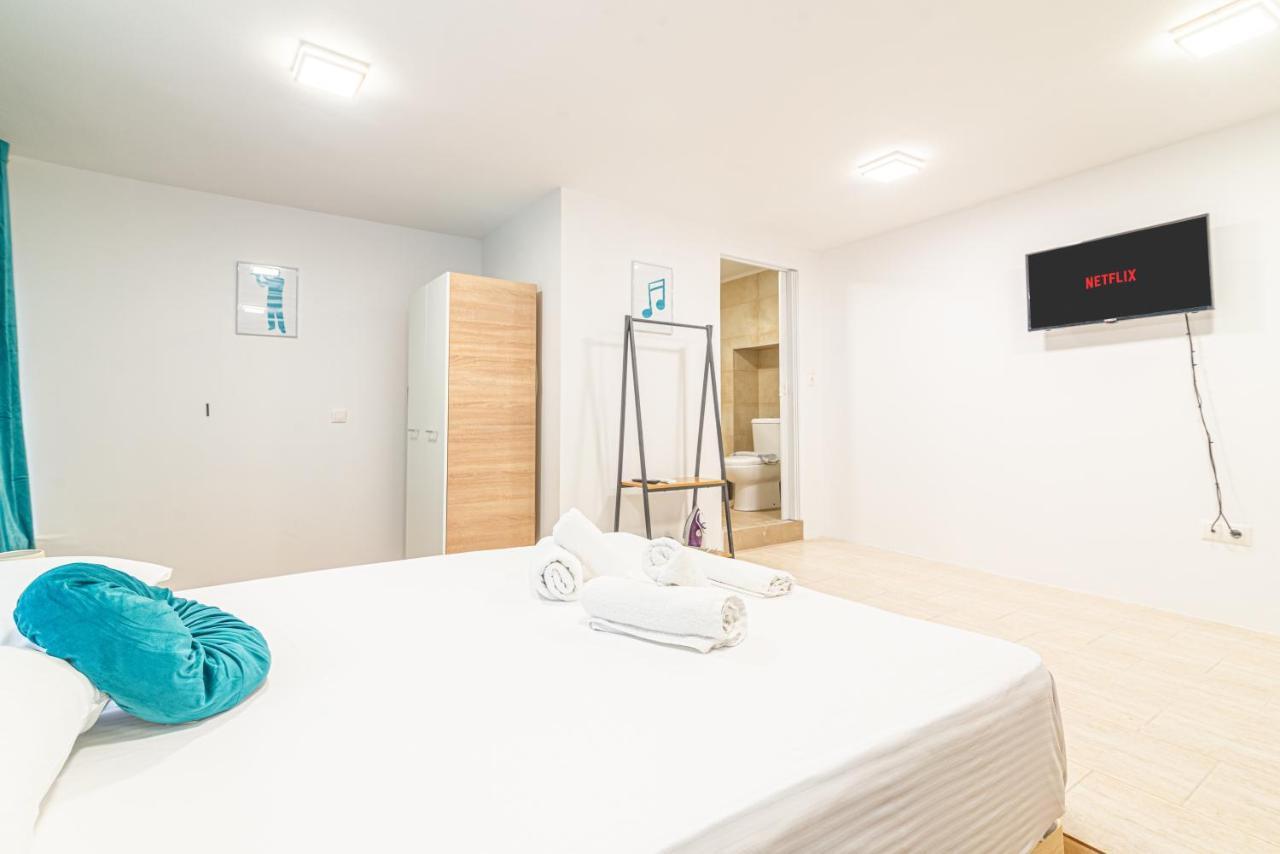 New Loft In The Heart Of City Center Iraklio Exteriér fotografie